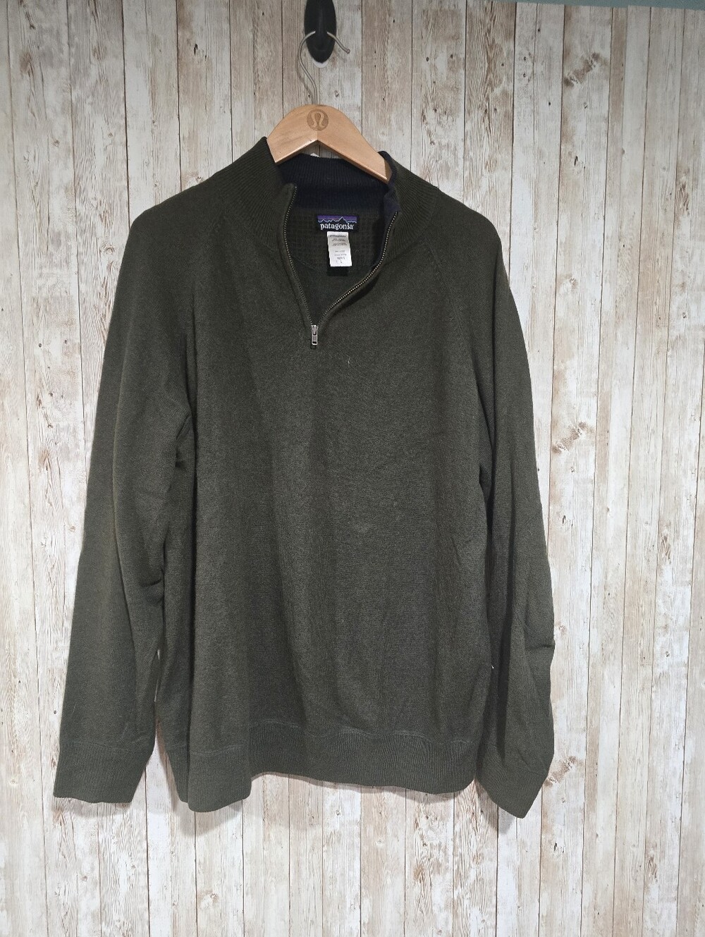 Patagonia Men's Green Recycled 100% Cashmere 1/4-Zip Sweater L Gorpcore